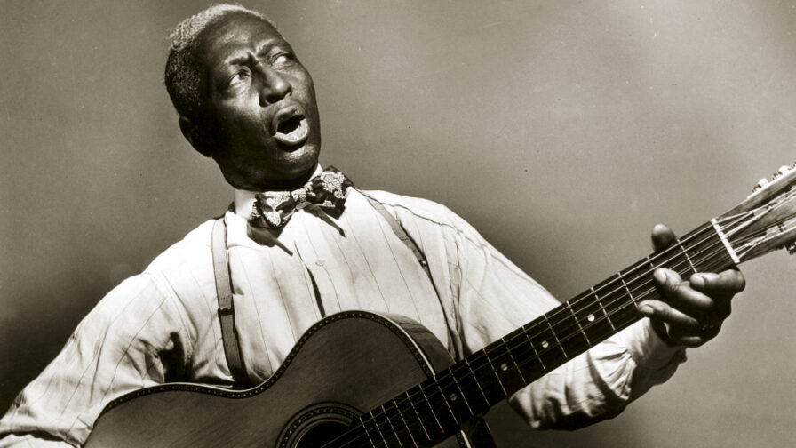 Lead belly